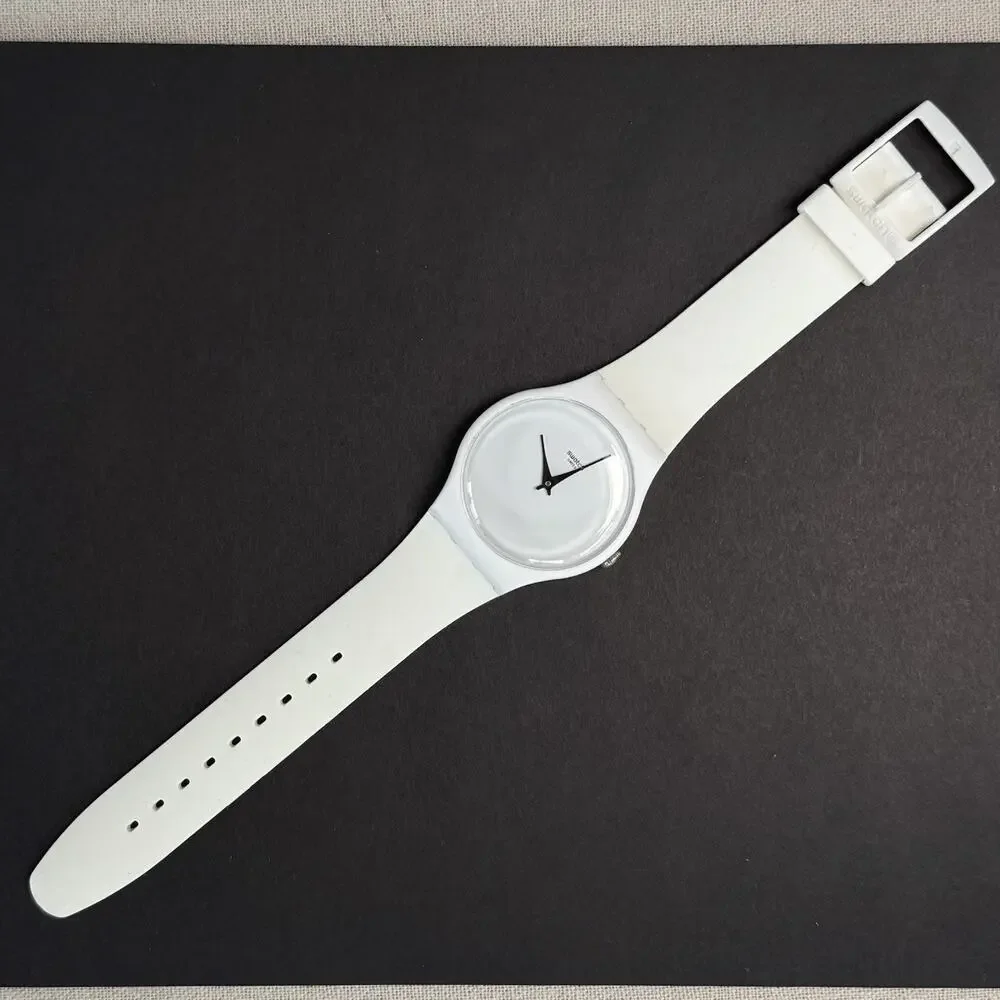 RARE Jeremy Scott Swatch Winged Watch SUOZ103 Limited Edition